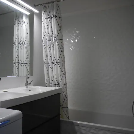 Les 2 Alpes - Renove 2 Chambres, Balcon, Proche Pistes - Fr-1-546-32 Apartament Les Deux Alpes